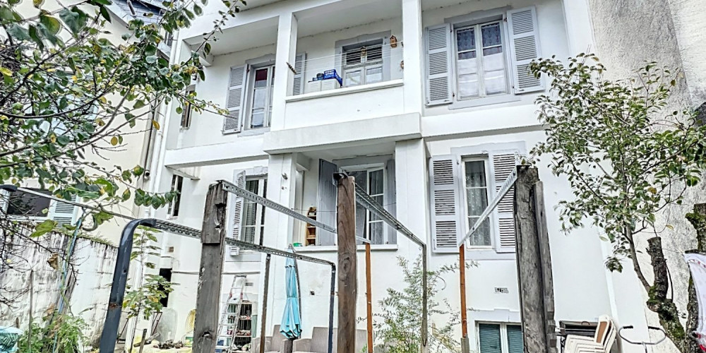 immeuble à PAU (64000)
