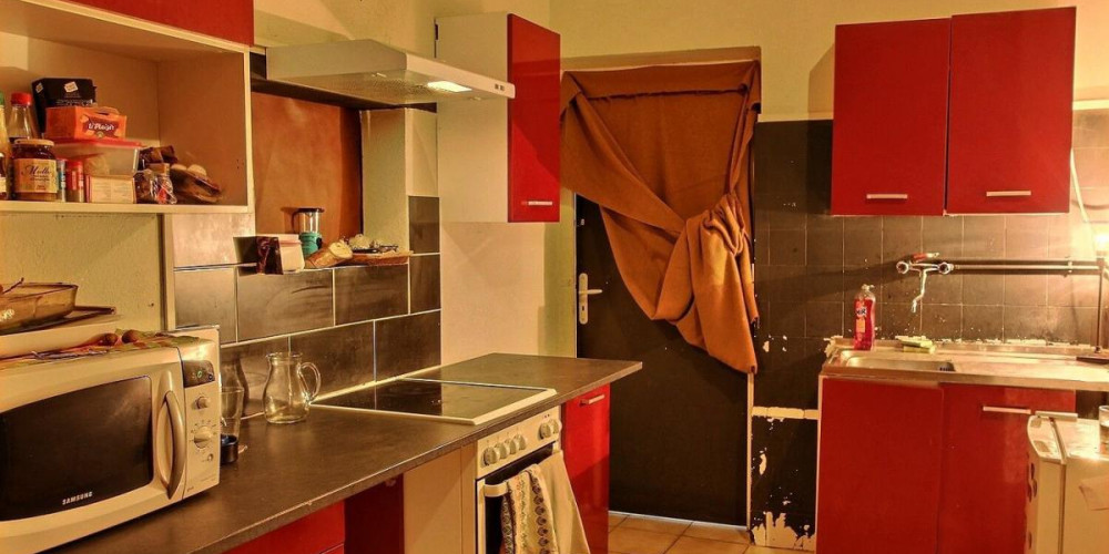 immeuble à PONTACQ (64530)