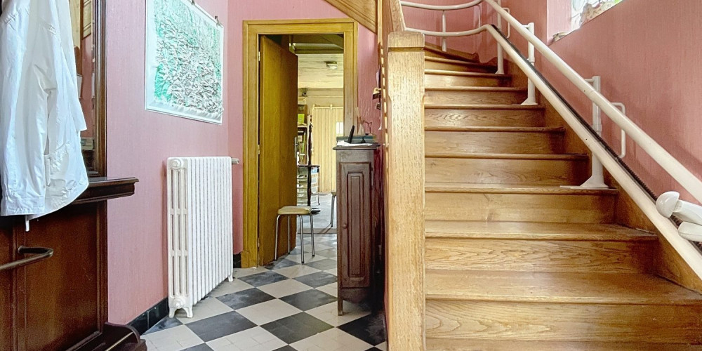 maison à PAU (64000)