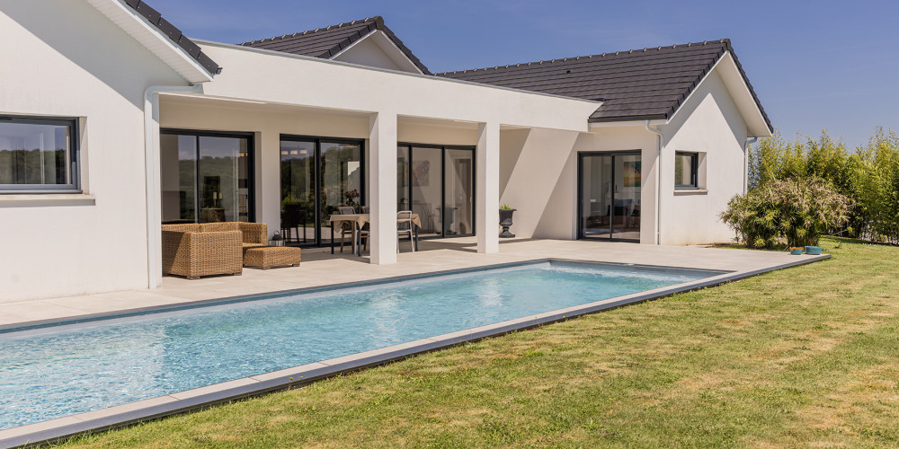 maison à PAU (64000)