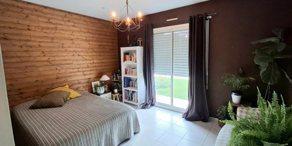 maison à MONTARDON (64121)