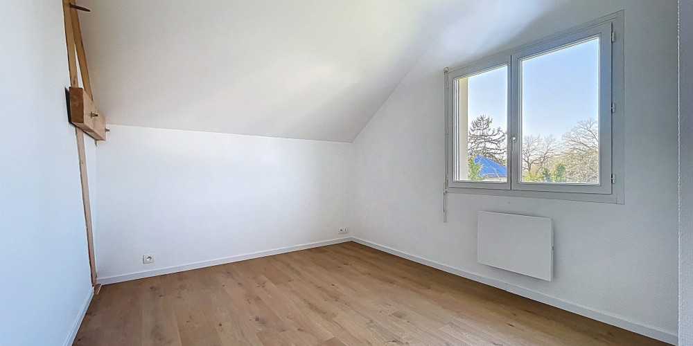 maison à MONTARDON (64121)