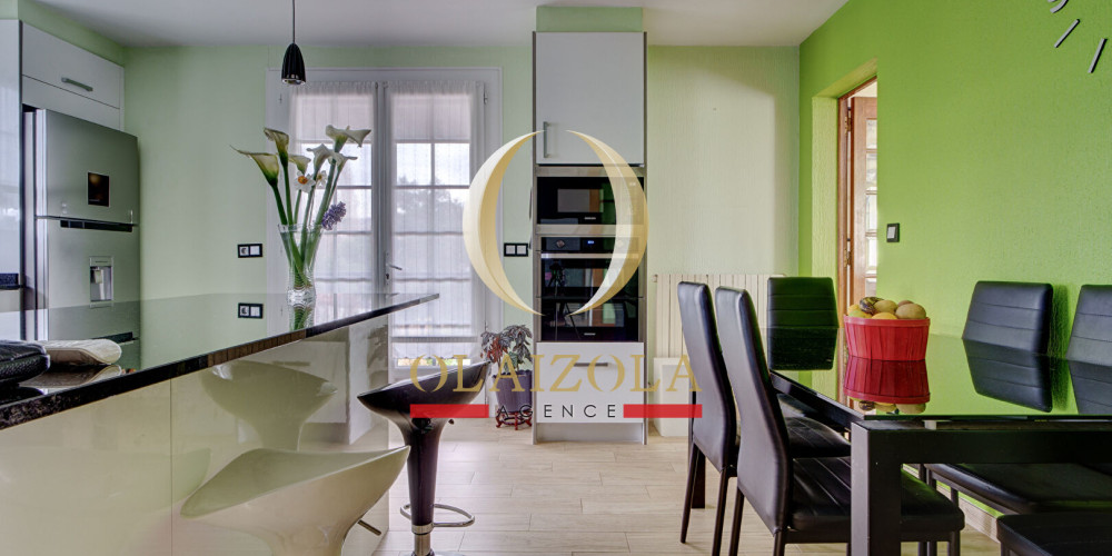 maison à URRUGNE (64122)