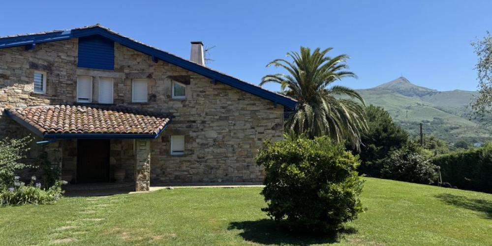 maison à URRUGNE (64122)
