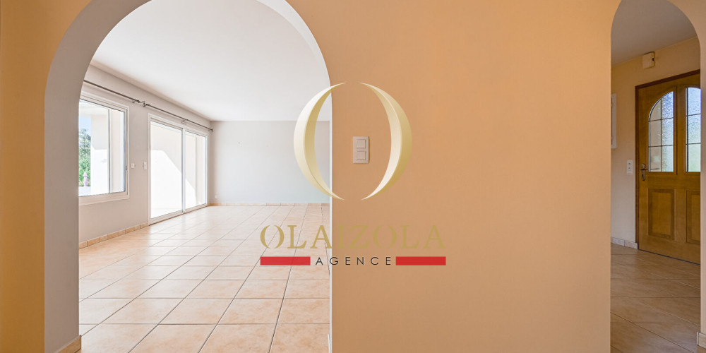 maison à URRUGNE (64122)