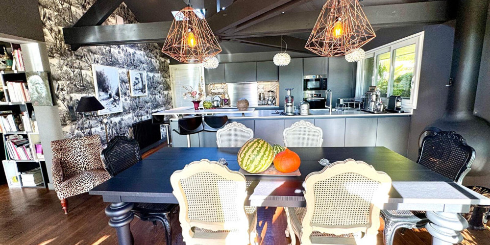 maison à LONS (64140)