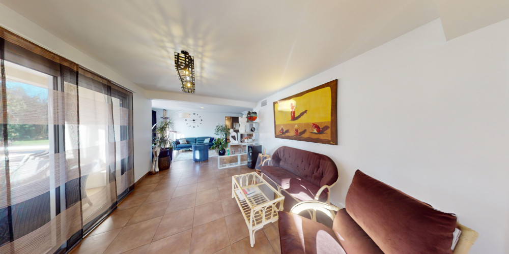 maison à BUROS (64160)