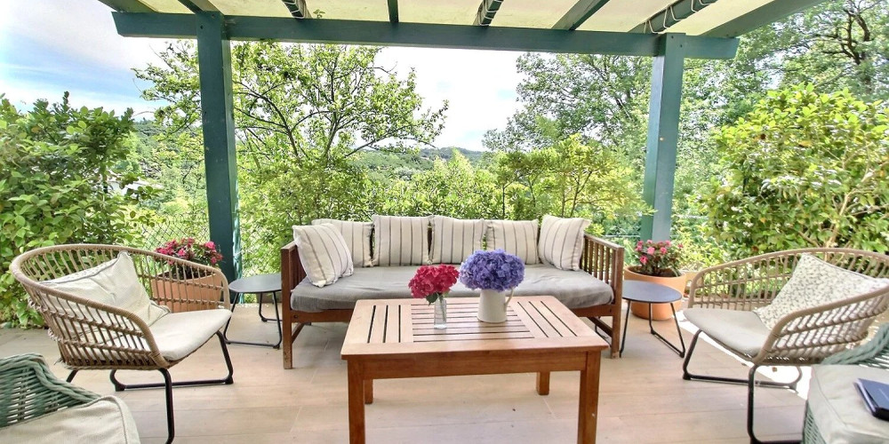 maison à BASSUSSARRY (64200)