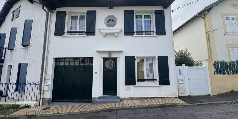 maison à BIARRITZ (64200)