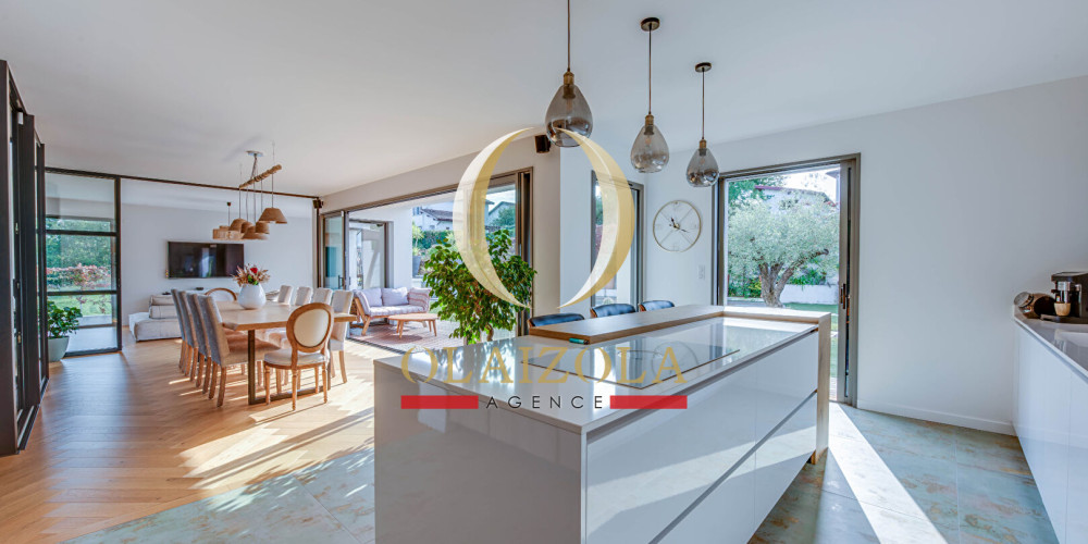 maison à ARBONNE (64210)