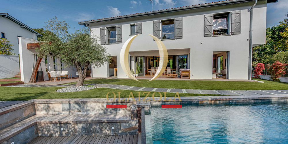 maison à ARBONNE (64210)