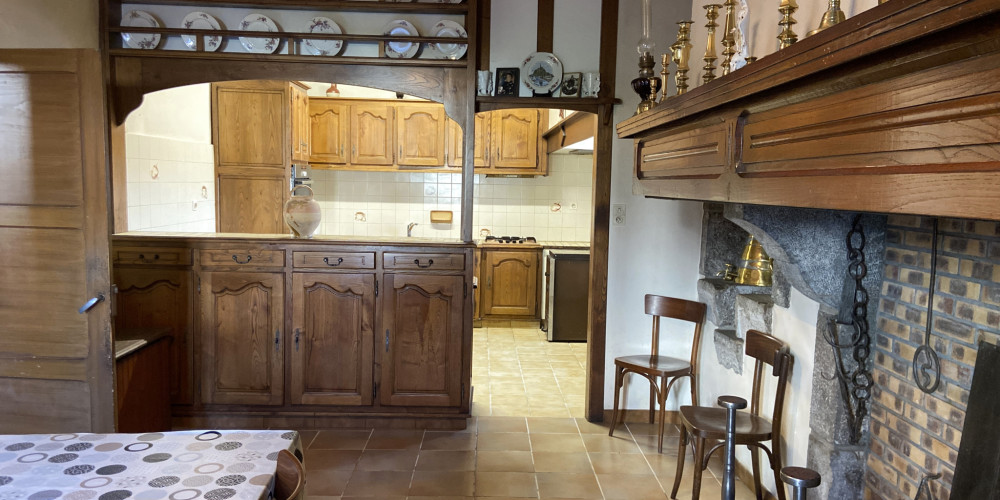 maison à AINCILLE (64220)