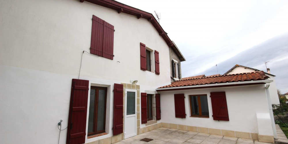 maison à BELLOCQ (64270)