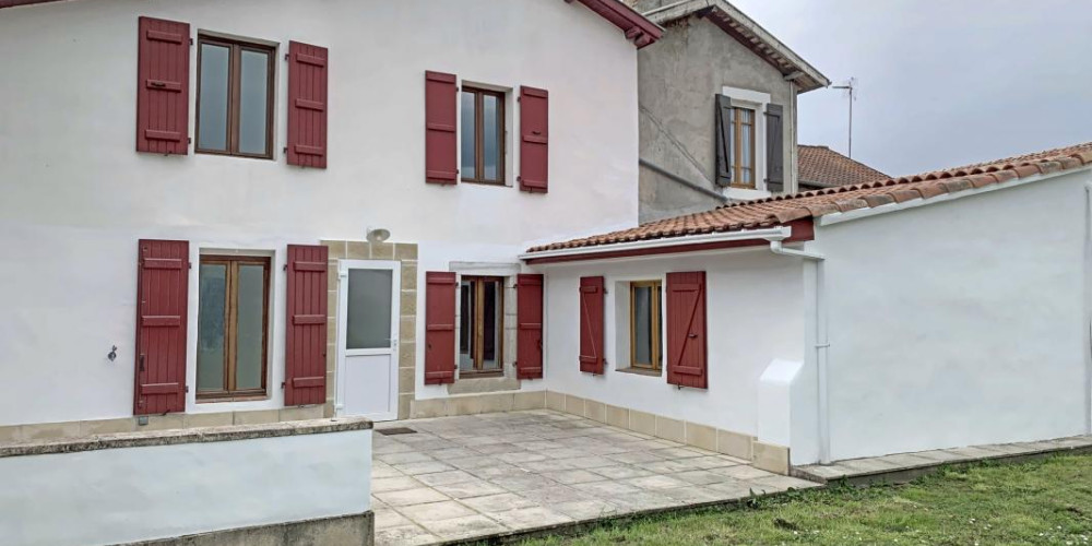 maison à BELLOCQ (64270)