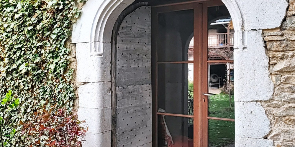 maison à LASSEUBE (64290)