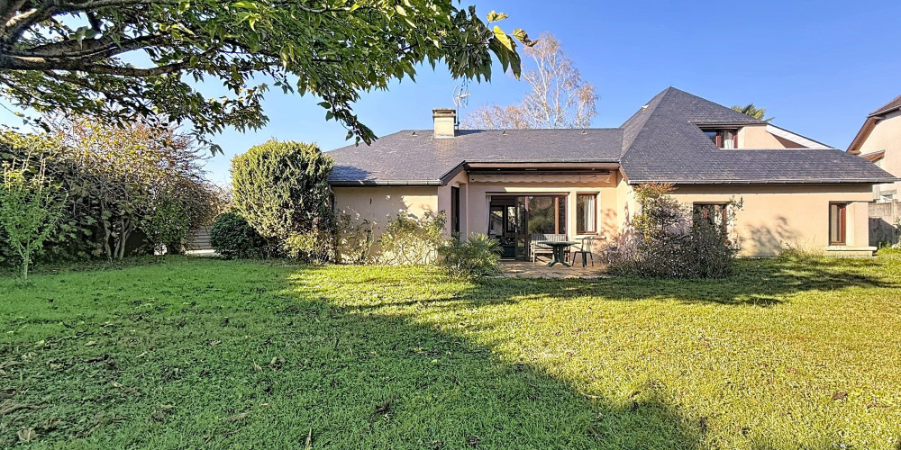 maison à IDRON (64320)