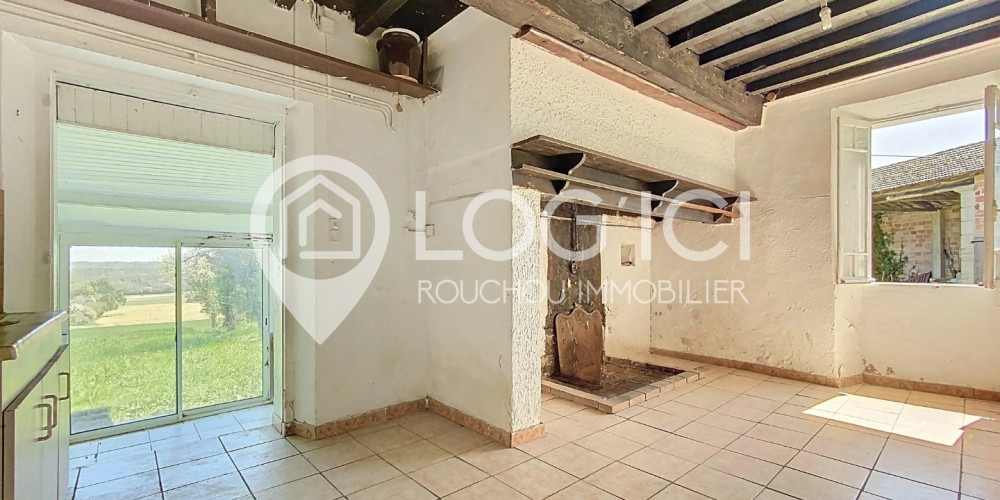 maison à LEMBEYE (64350)