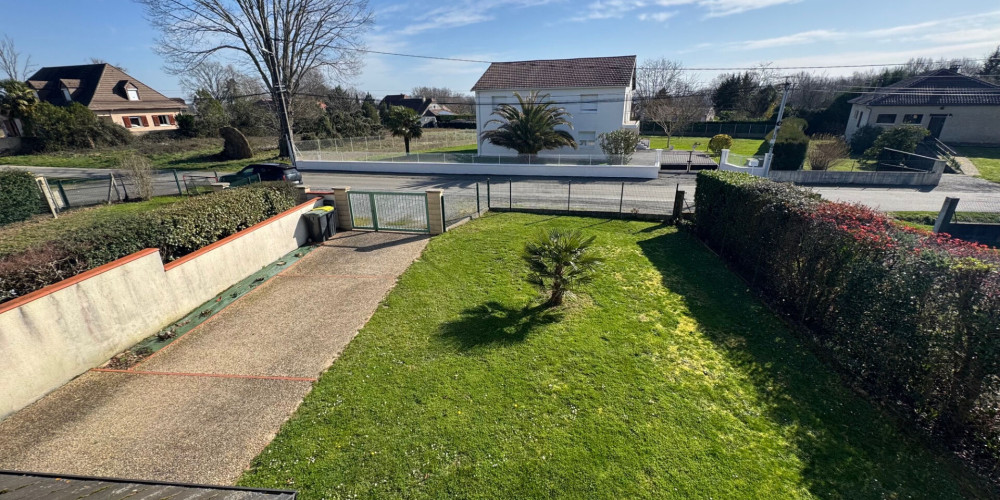 maison à LEMBEYE (64350)