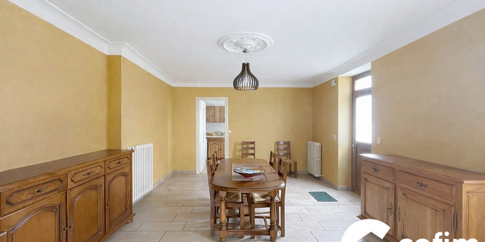 maison à THEZE (64450)