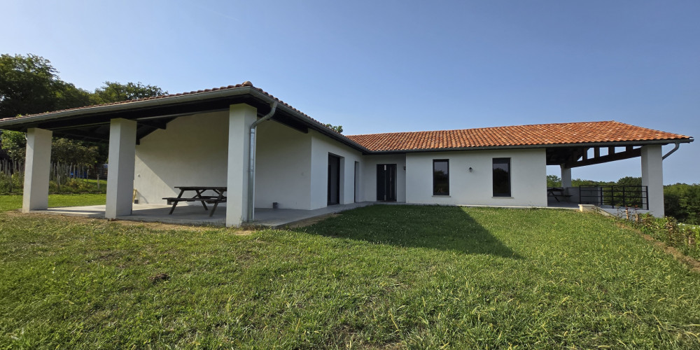 maison à USTARITZ (64480)