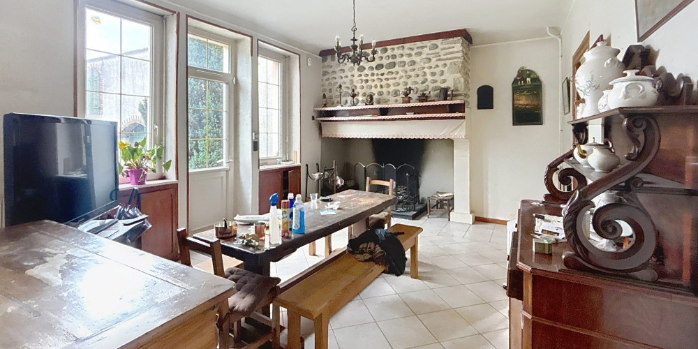 maison à MEILLON (64510)