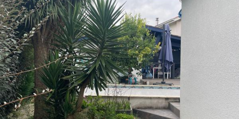 maison à ANGLET (64600)