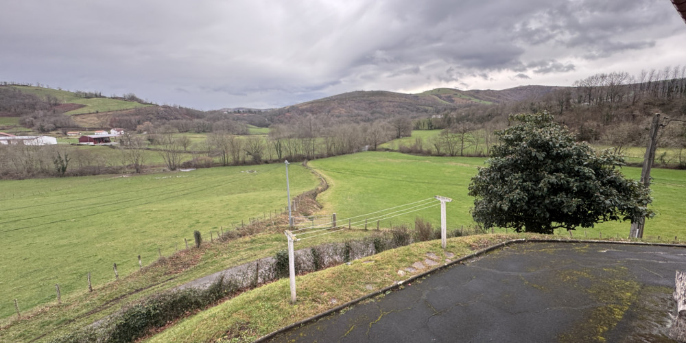 maison à OSSES (64780)