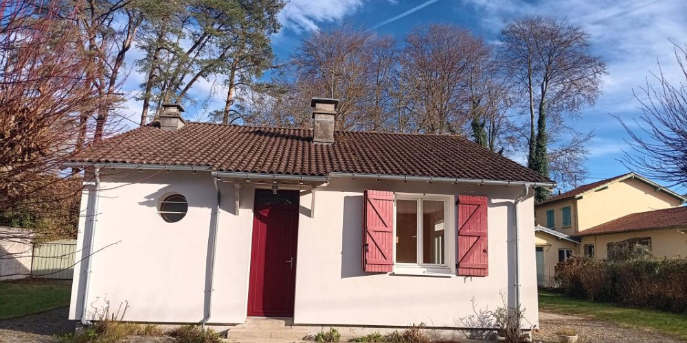 maison à NAY (64800)