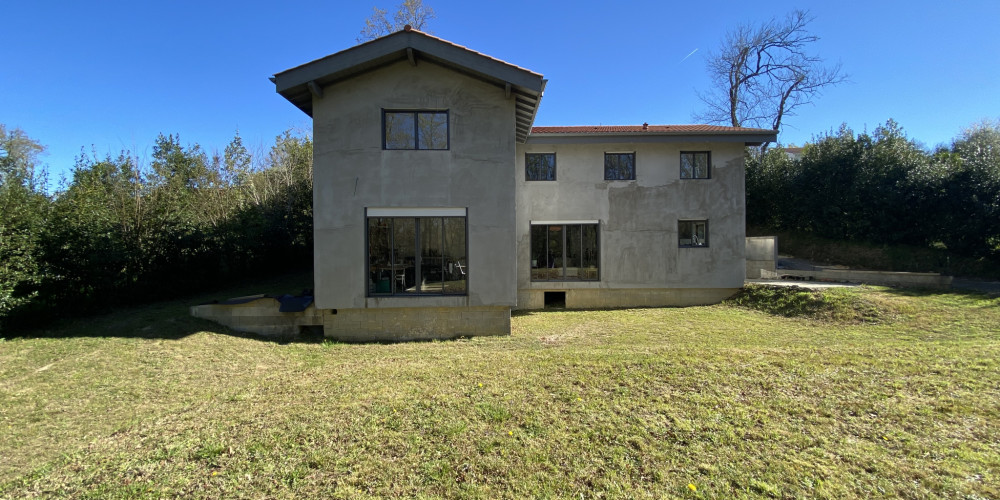 maison à MOUGUERRE (64990)