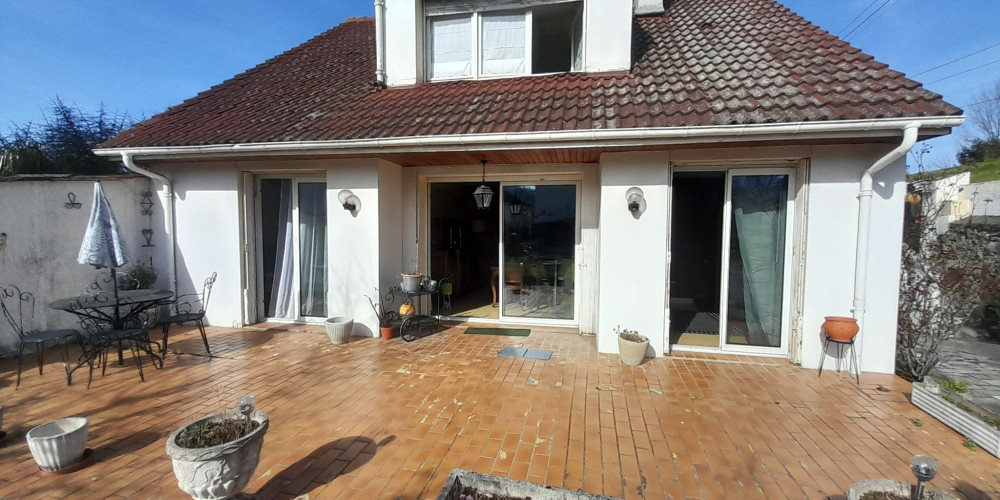 maison à LOURDES (65100)