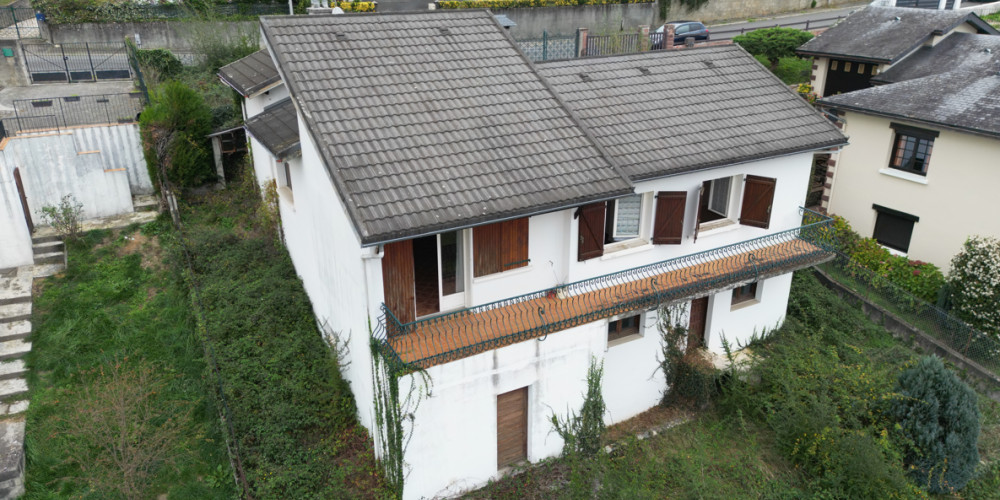 maison à LOURDES (65100)