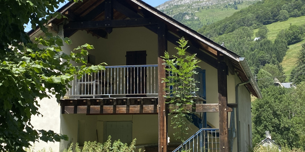 maison à CAMPAN (65710)