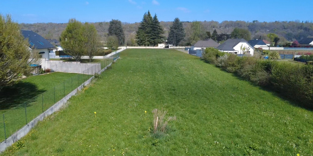 terrain à BARZUN (64530)