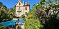 maison à PAU (64000)