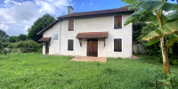 maison à PAU (64000)