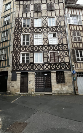 Local commercial  BAYONNE