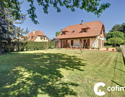 maison  IDRON