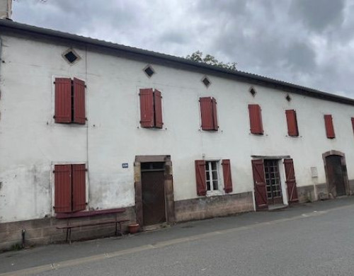 maison  ST ETIENNE DE BAIGORRY