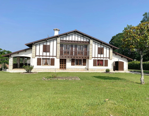 maison  ST PIERRE D IRUBE
