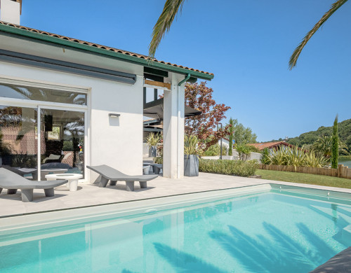 maison  ST PEE SUR NIVELLE