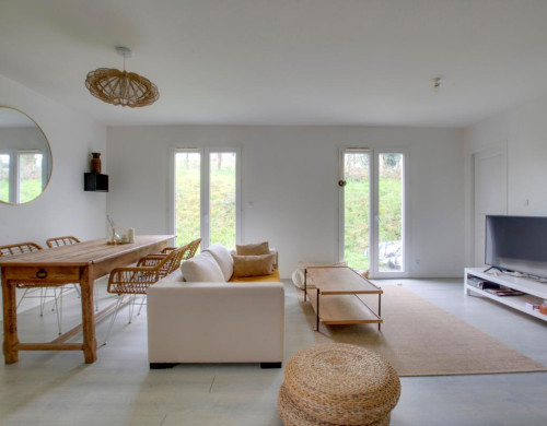 maison  URRUGNE