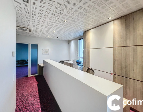 local commercial  TARBES