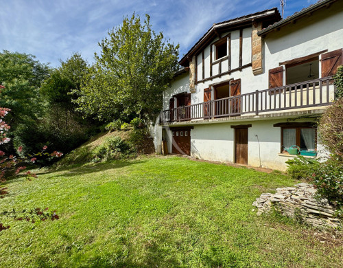 maison  ST PEE SUR NIVELLE